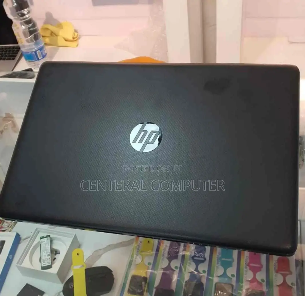 New Laptop HP Stream Notebook 8GB Intel Core I5 HDD 1T