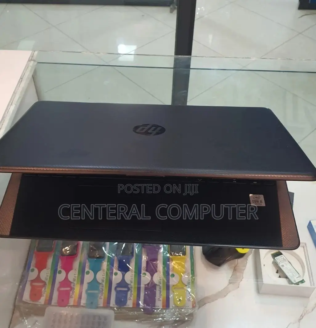New Laptop HP Stream Notebook 8GB Intel Core I5 HDD 1T