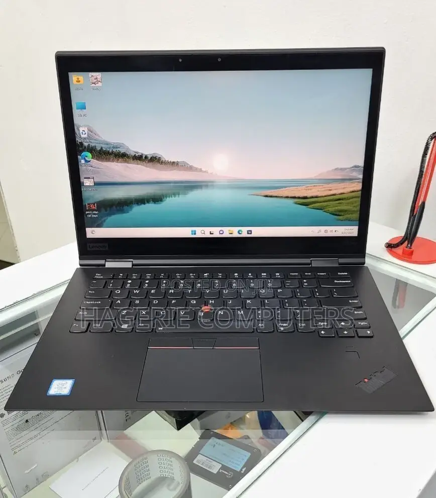 New Laptop Lenovo ThinkPad Yoga 370 8GB SSD 512GB