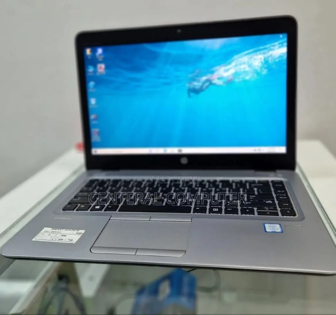 New Laptop HP 252 G3 8GB Intel Core I5 SSD 256GB