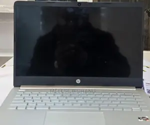 New Laptop HP 8GB AMD Ryzen 5 SSD 512GB