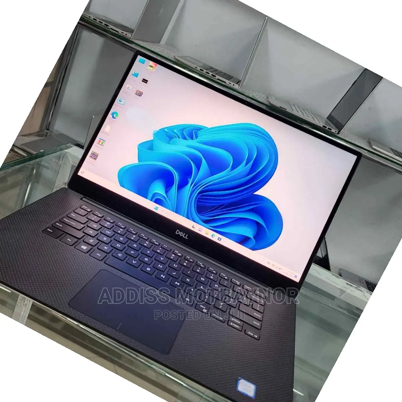 New Laptop Dell Inspiron 15 16GB Intel Core i9 SSD 512GB