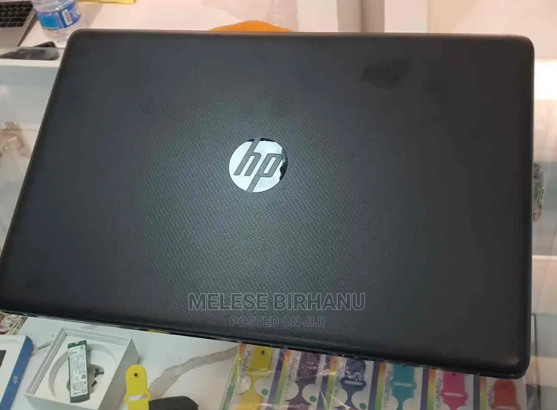 New Laptop HP 8GB Intel Core I5 SSD 1T