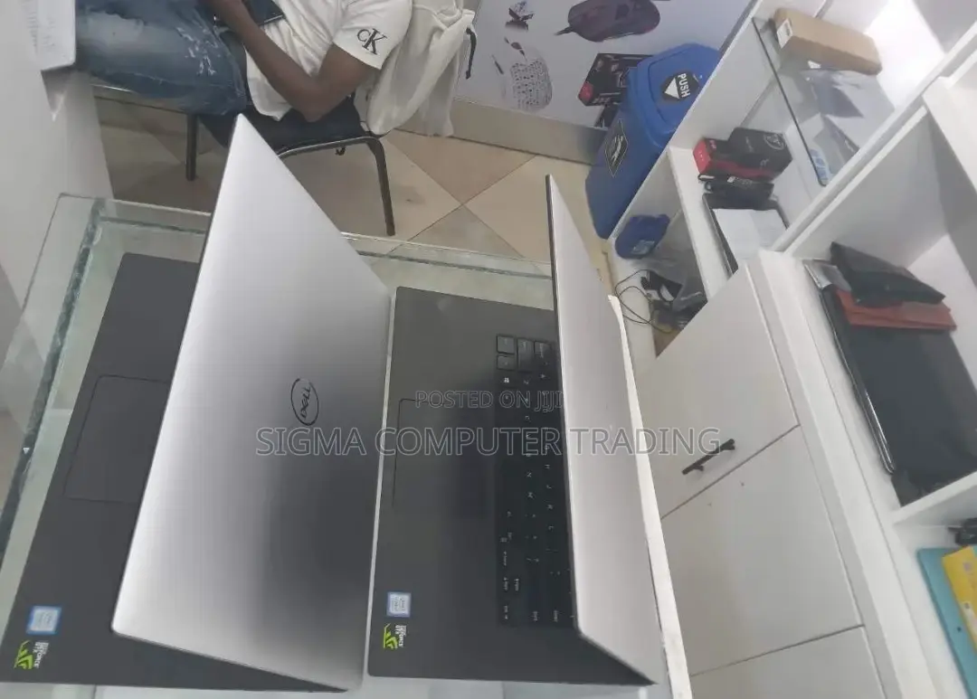 New Laptop Dell XPS 15 16GB Intel Core I7 SSD 1T