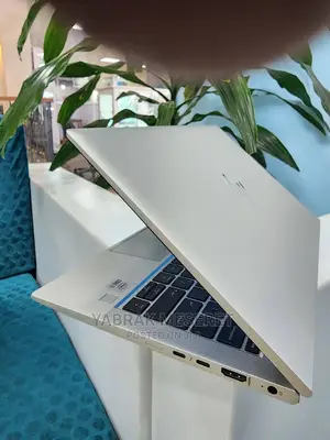 Photo - New Laptop HP EliteBook 830 G7 16GB Intel Core I7 SSD 512GB