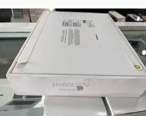 New Laptop Apple MacBook 2010 16GB Apple M2 SSD 512GB