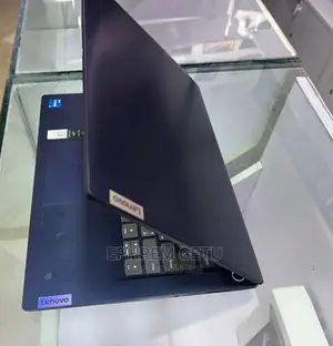 New Laptop Lenovo Ideapad 3 8GB Intel Core I5 HDD 1T