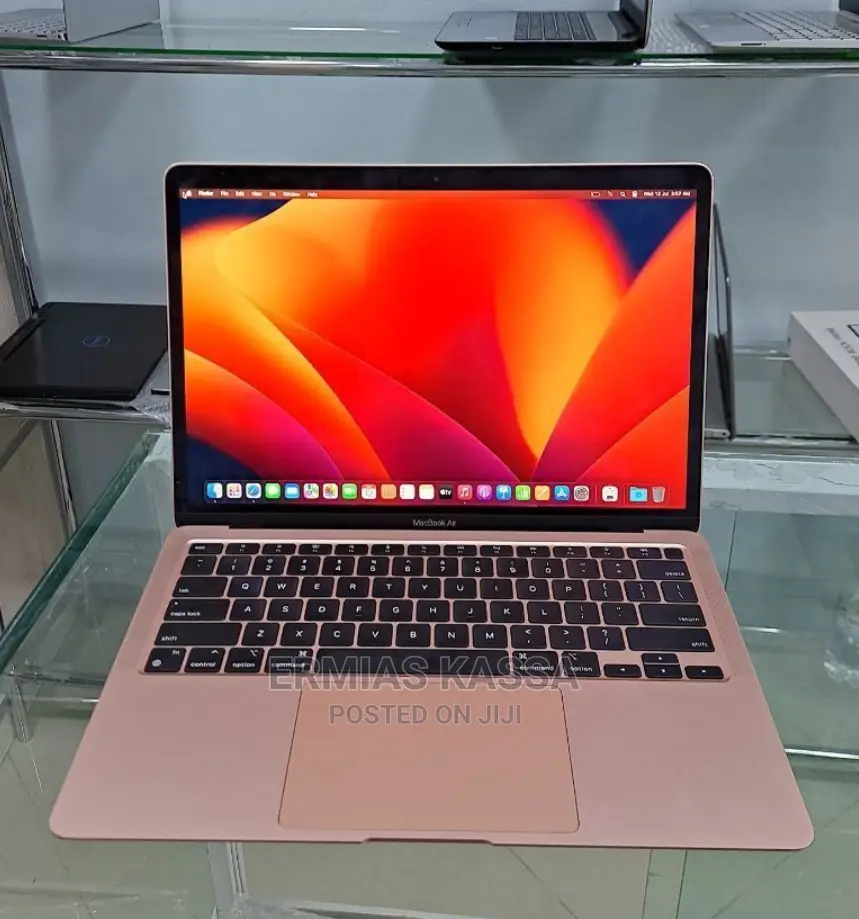 New Laptop Apple MacBook Air 2020 M1 8GB Apple M1 SSD 256GB