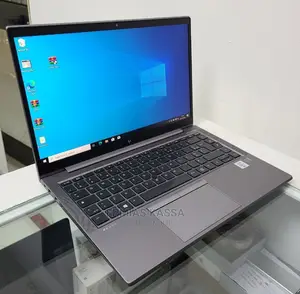 New Laptop HP ZBook Firefly G8 16GB Intel Core I7 SSD 512GB