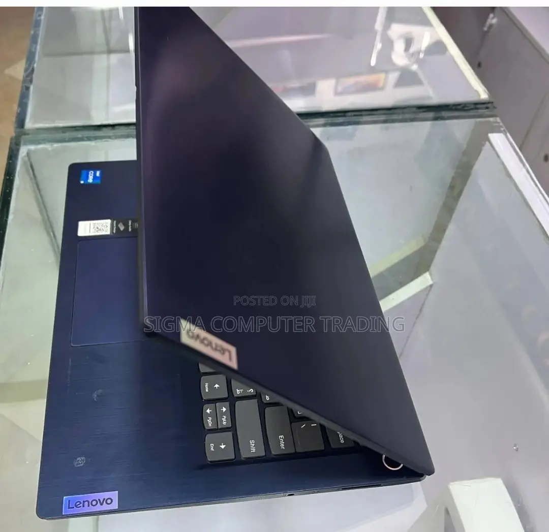 New Laptop Lenovo Ideapad 3 8GB Intel Core I5 HDD+SSD 1T