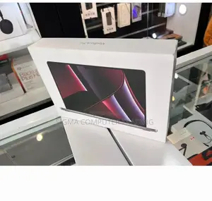 Photo - New Laptop Apple MacBook Pro 16GB Apple M2 SSD 512GB
