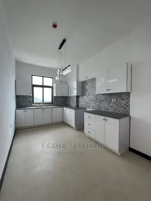 3bdrm Apartment in Apartment Luxury , Yeka for rent