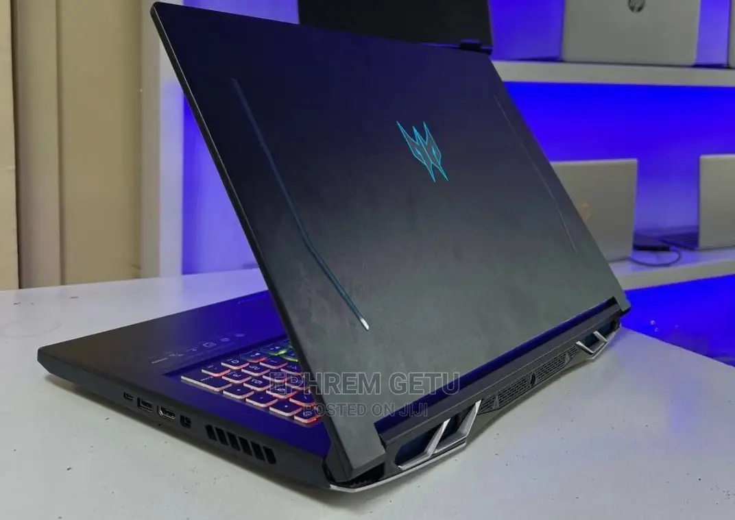 New Laptop Acer Predator Helios 300 16GB Intel Core I9 SSD 512GB