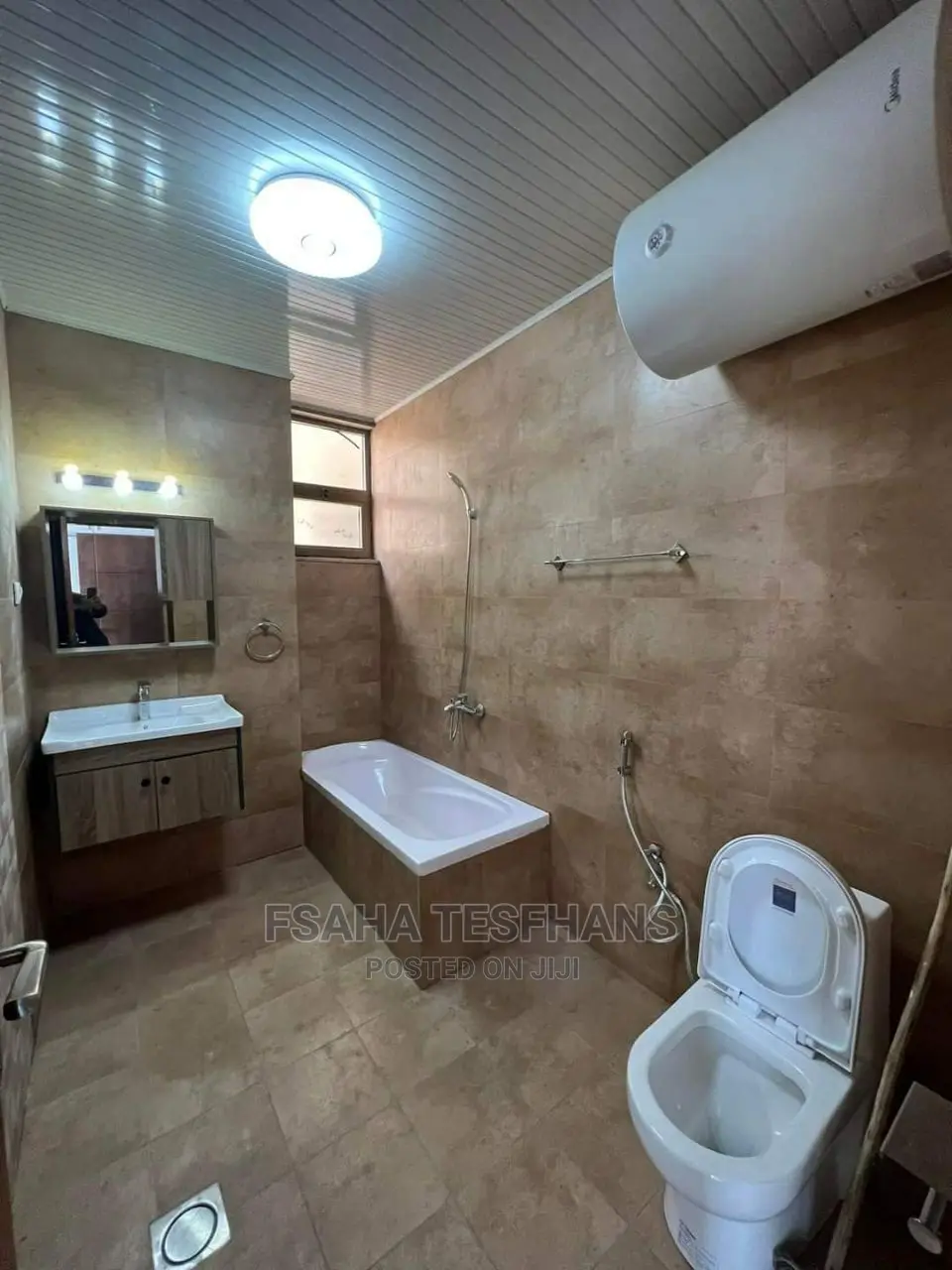 3bdrm Apartment in Apartment Luxury , Yeka for rent