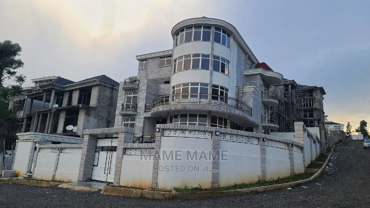 9bdrm House in Addis Abeba, Bole for sale