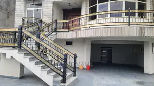 9bdrm House in Addis Abeba, Bole for sale