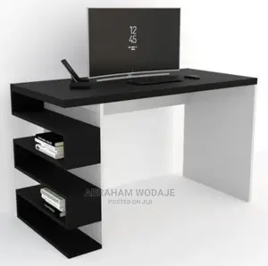 Photo - Reading Table