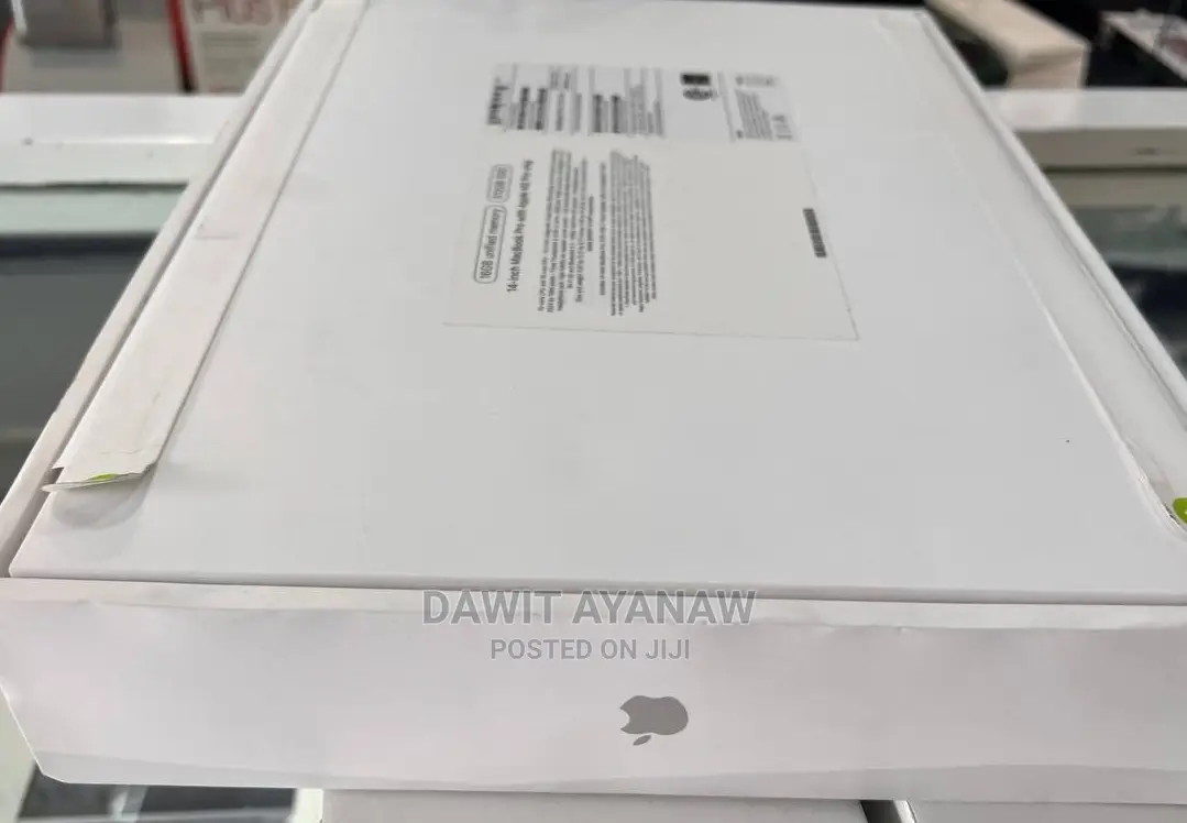 New Laptop Apple MacBook Pro 2023 M2 16GB Apple M2 SSD 512GB
