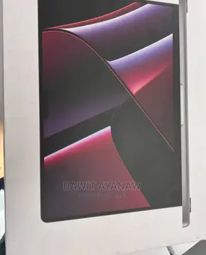 New Laptop Apple MacBook Pro 2023 M2 16GB Apple M2 SSD 512GB