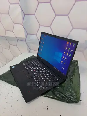 Photo - New Laptop Lenovo ThinkPad X1 Carbon 16GB Intel Core I7 SSD 512GB