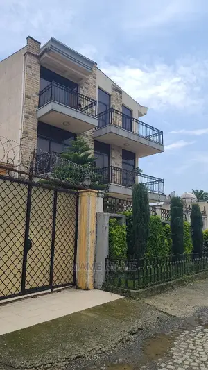 Photo - 6bdrm House in Addis Abeba, Bole for sale