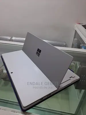 Photo - New Laptop Microsoft Surface Pro 8GB Intel Core I5 SSD 256GB
