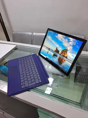 New Laptop Microsoft Surface Pro 8GB Intel Core I5 SSD 256GB