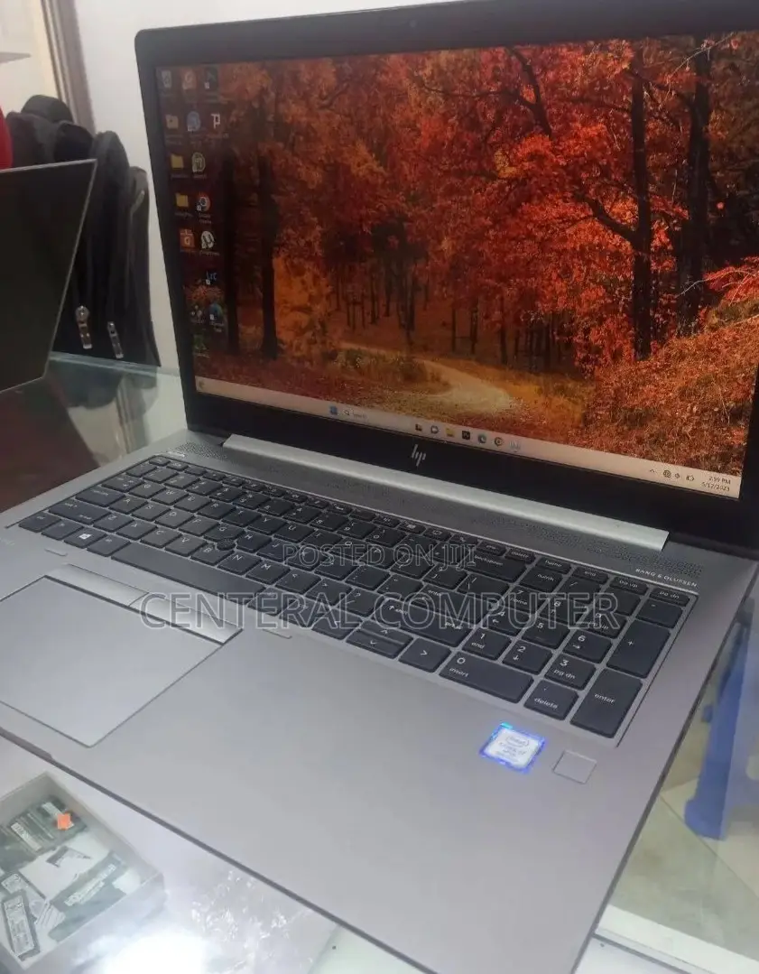 New Laptop HP ZBook 17 16GB Intel Core I7 SSD 512GB