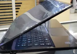 Laptop Toshiba Satellite C55 8GB Intel Core I5 SSD 256GB