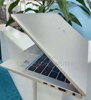 New Laptop HP EliteBook 830 16GB Intel Core I7 SSD 512GB