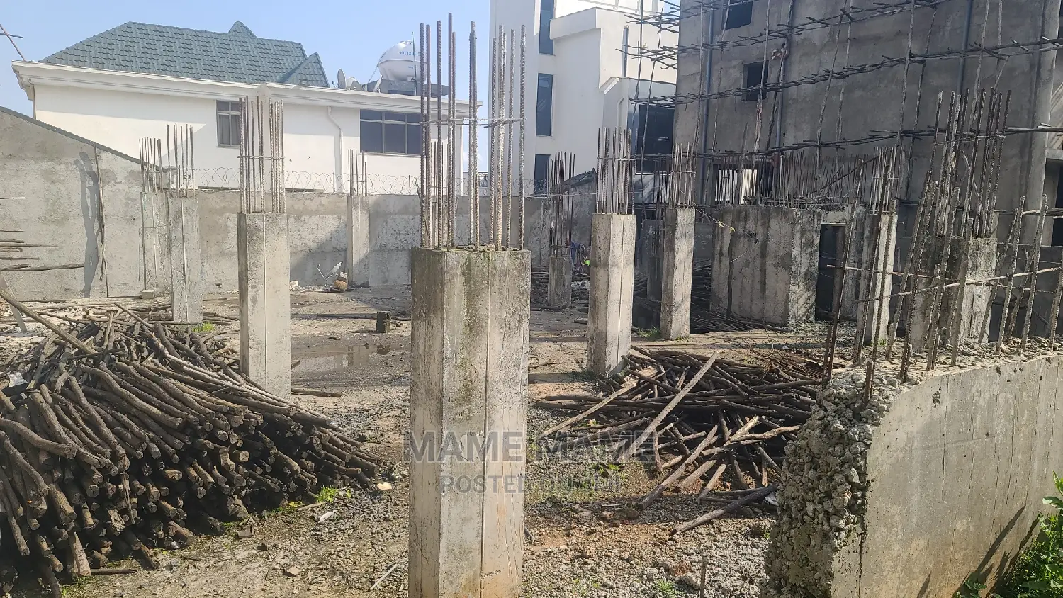 10bdrm Mansion in Cmc, Yeka for sale