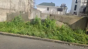 10bdrm Mansion in Cmc, Yeka for sale