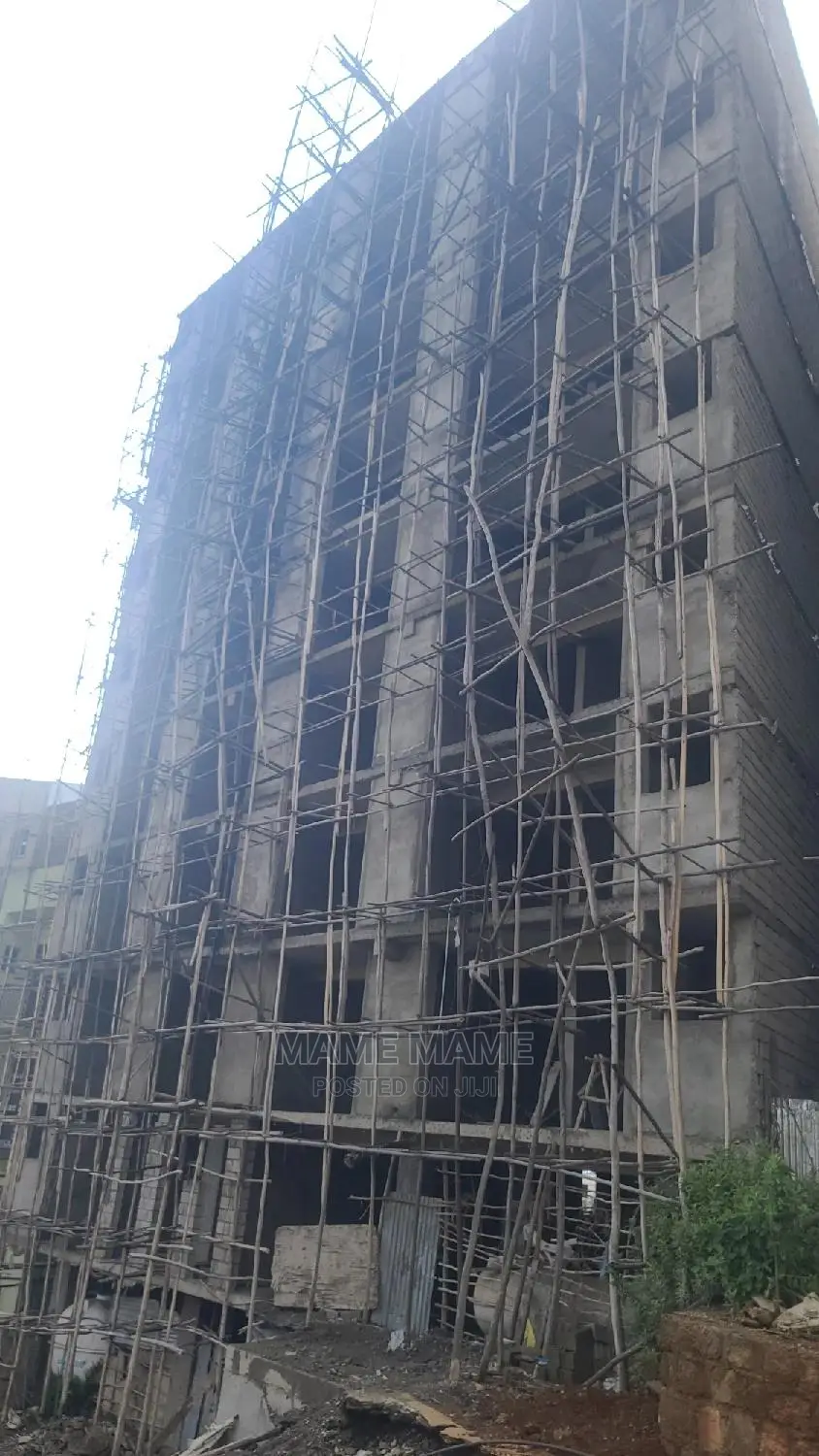 10bdrm Apartment in Cmc, Yeka for sale