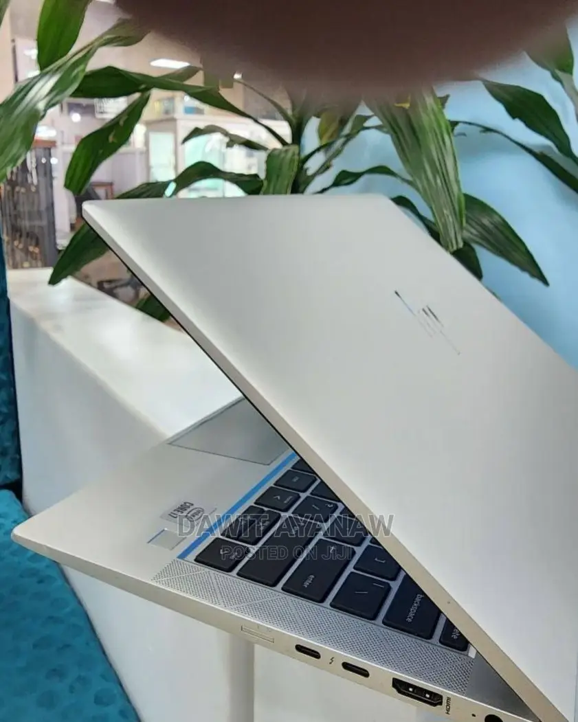 New Laptop HP 16GB Intel Core I7 SSD 512GB