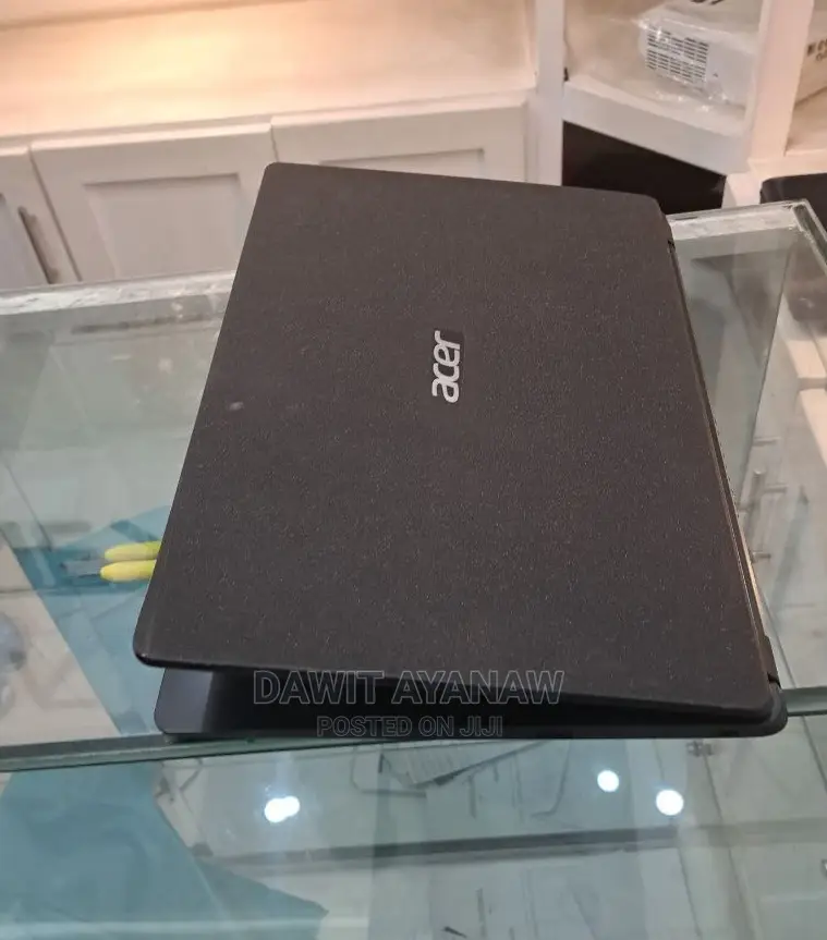 New Laptop Acer 8GB Intel Core I5 HDD 500GB