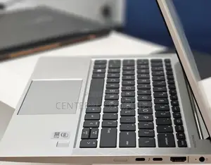 New Laptop HP 340s G7 16GB Intel Core i7 SSD 512GB