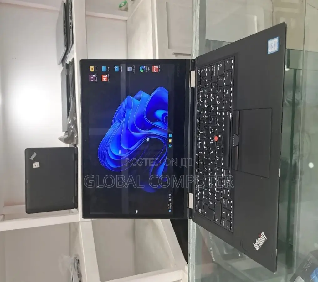 New Laptop Lenovo ThinkPad Yoga 370 8GB Intel Core I5 SSD 512GB