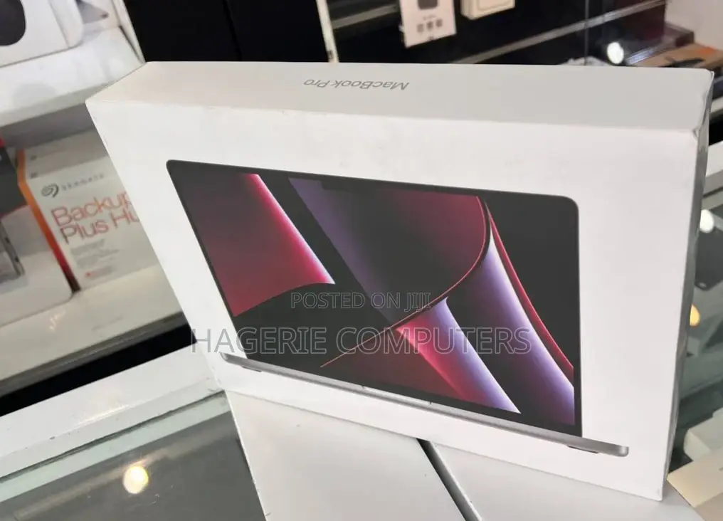 New Apple MacBook Pro 2023 M2 Max 14-Inch 16GB Apple M2 Ultra 512GB