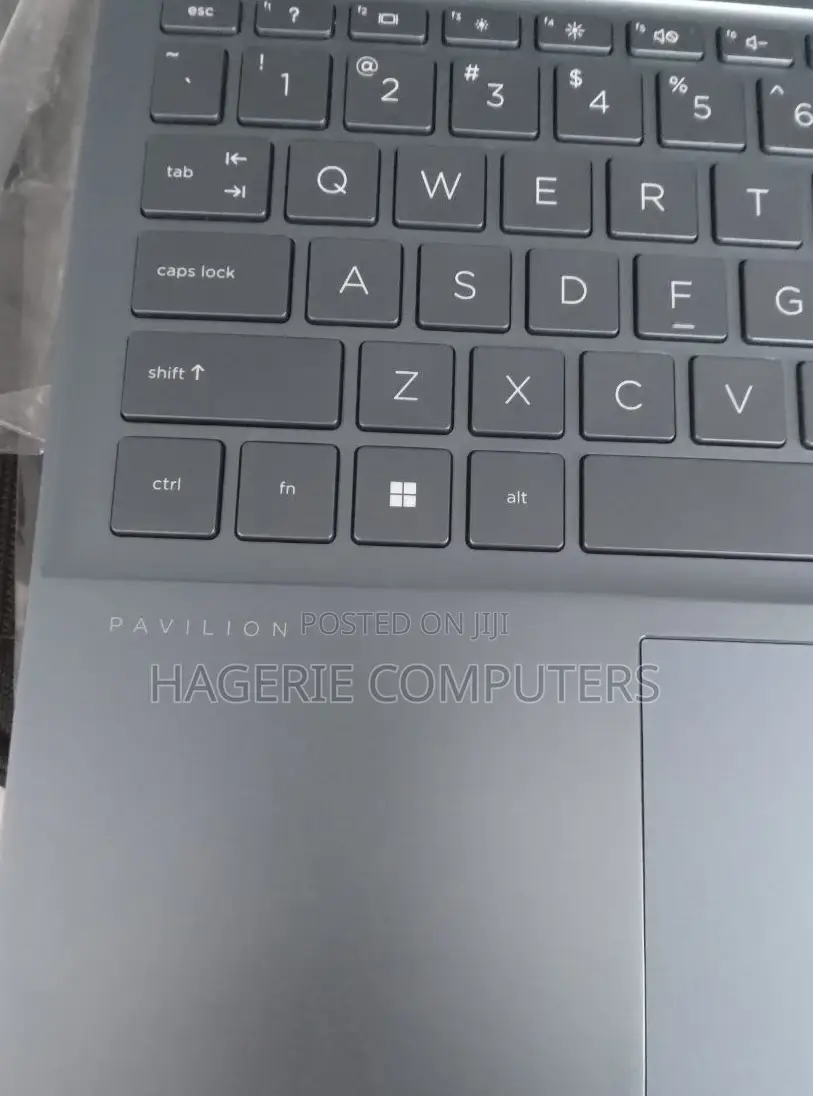 New Laptop HP Pavilion 15z 8GB Intel Core I5 SSD 512GB