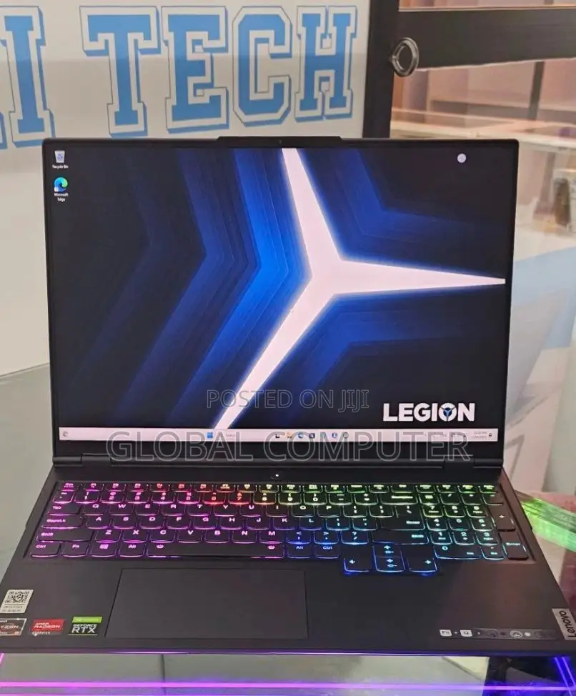 New Laptop Lenovo Legion 5i 16GB AMD Ryzen 9 SSD 1T