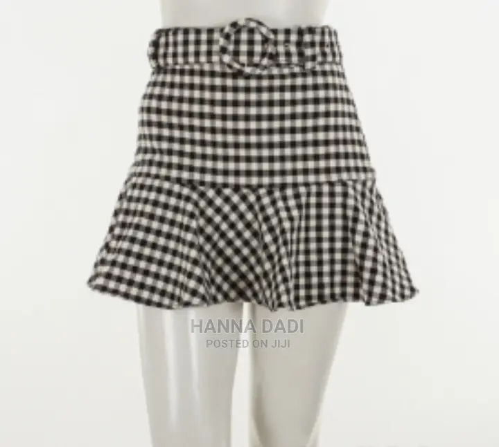 Zara Black and White Mini Skirt