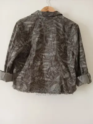 Pre-Owned Army Green Jacket