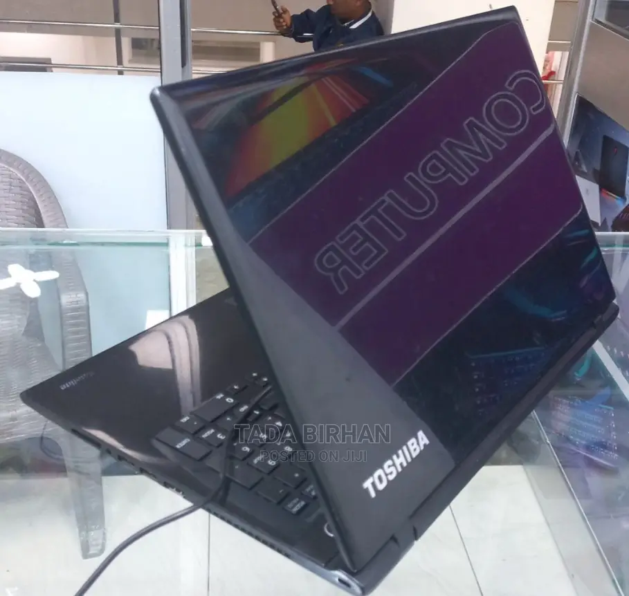 Laptop Toshiba Satellite C55 16GB Intel Core I5 SSD 512GB