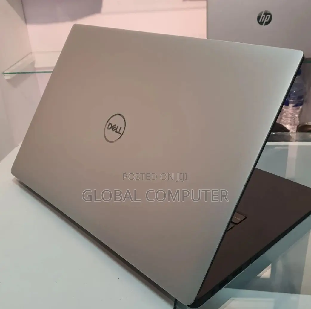 New Laptop Dell XPS 13 32GB Intel Core I7 SSD 1T