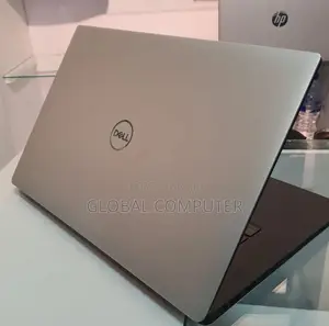 New Laptop Dell XPS 13 32GB Intel Core I7 SSD 1T