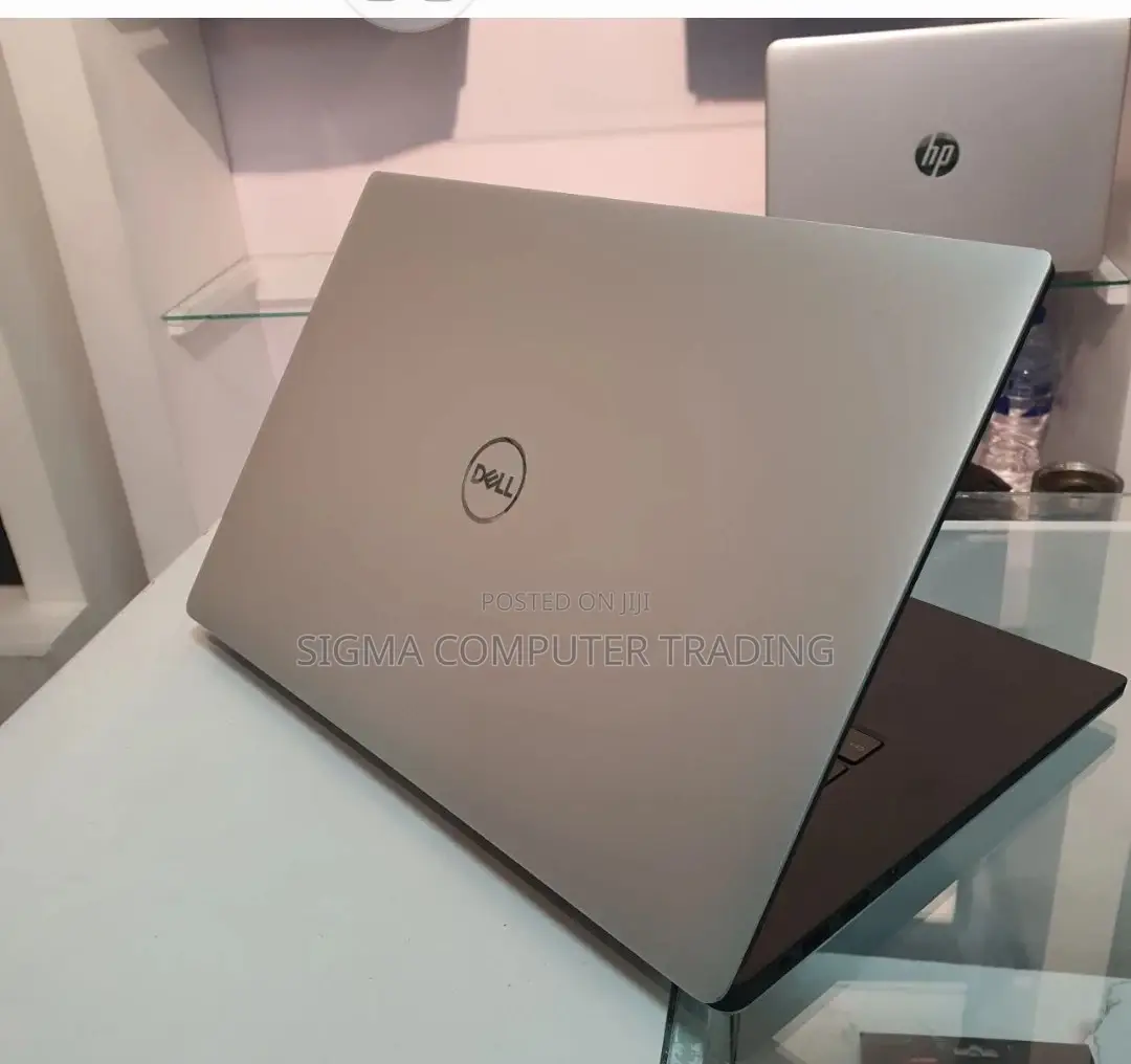 New Laptop Dell XPS 15 32GB Intel Core I7 SSD 512GB