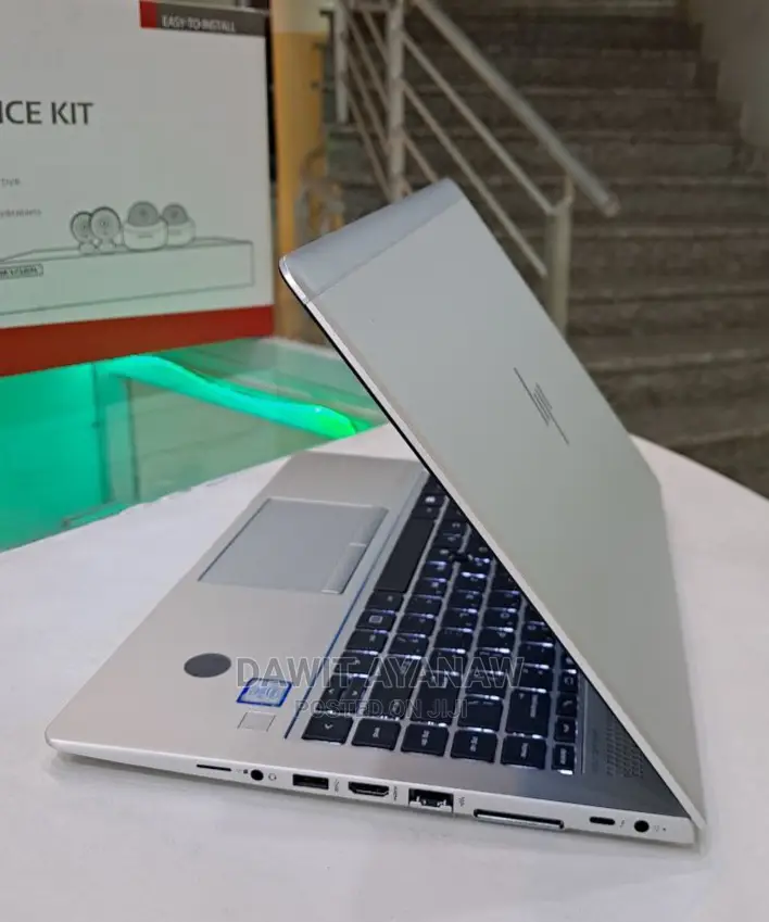 New Laptop HP EliteBook 840 G5 16GB Intel Core I5 SSD 512GB