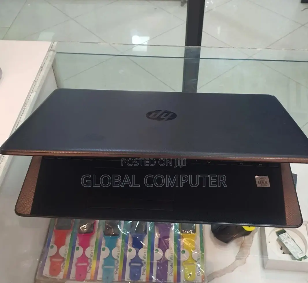 New Laptop HP Stream Notebook 8GB Intel Core I5 HDD 1T