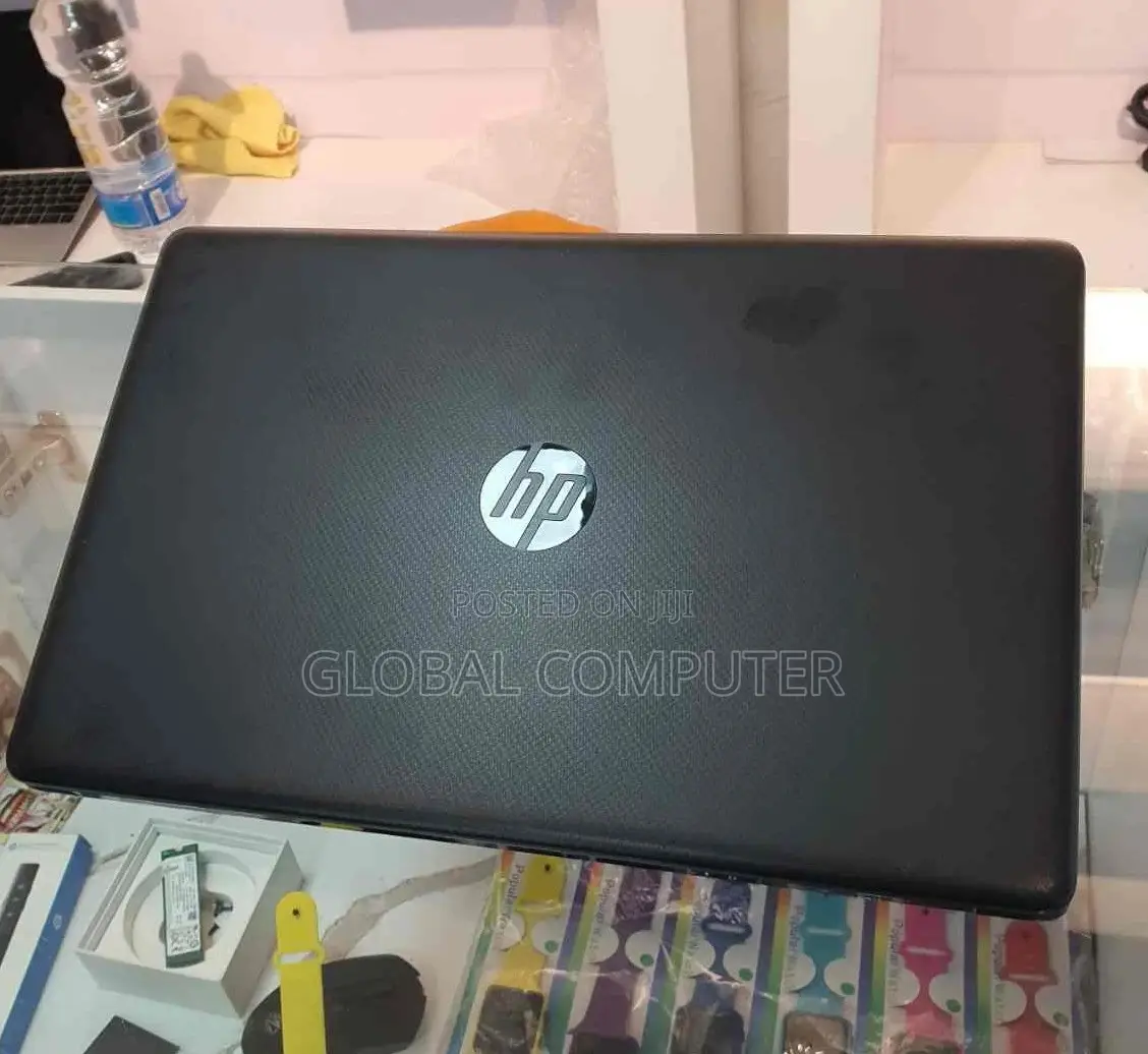 New Laptop HP Stream Notebook 8GB Intel Core I5 HDD 1T