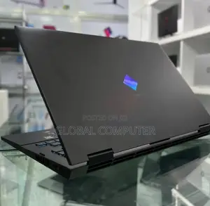 New Laptop HP Omen 17t 16GB Intel Core I7 SSD 512GB